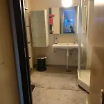 Kroken Apartment *